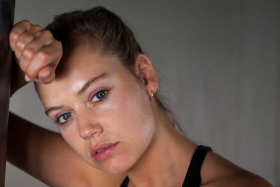 Traenensaecke-entfernen-lassen